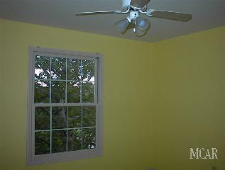 846 Kings Park Road Monroe, MI 48161 - Photo 8 of 16 Bedroom