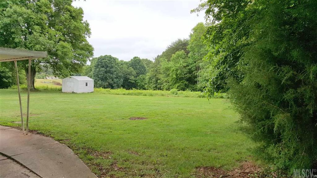 2758 Spencer Road Conover, NC 28613 - Photo 8 of 18 Gallery Image 8