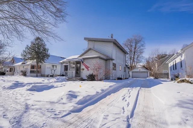 $240,000 | 1406 Frederic Street, Eau Claire, WI 54701