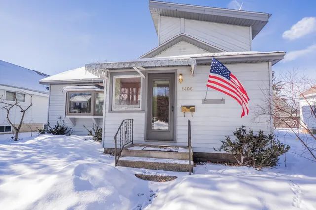 $240,000 | 1406 Frederic Street, Eau Claire, WI 54701