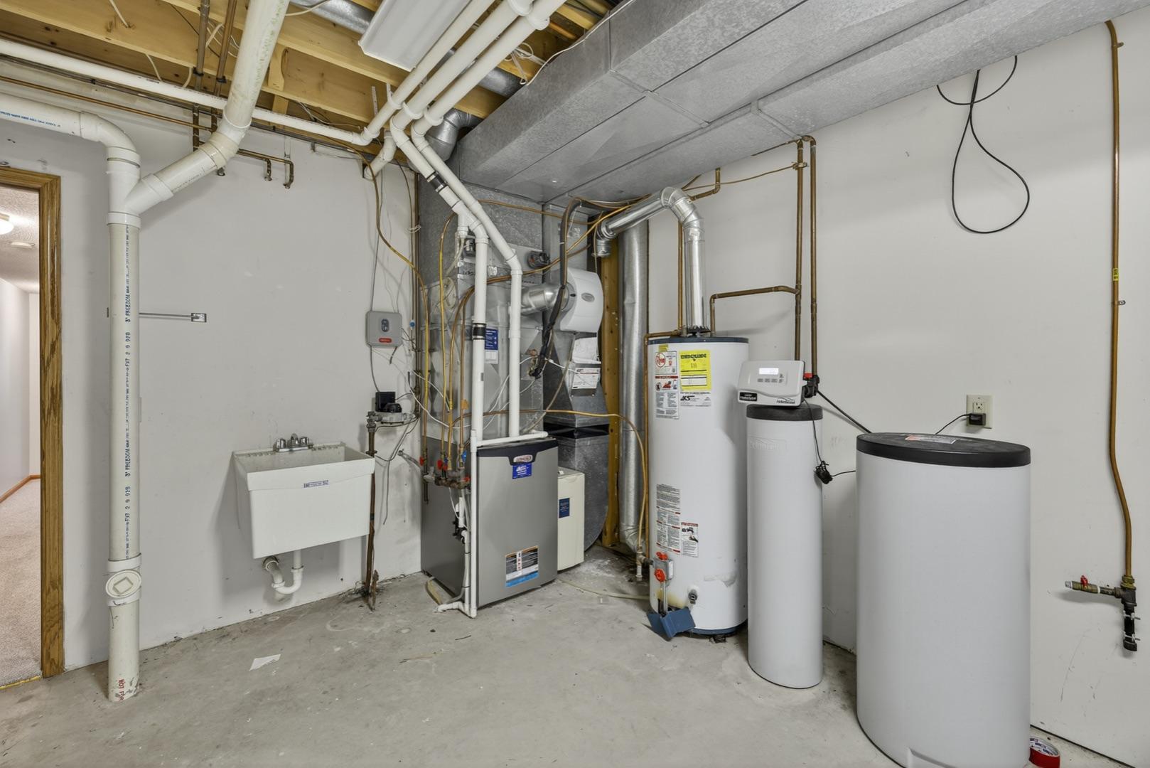 2032 Fox Valley Drive Southwest Rochester, MN 55902 - Photo 41 of 52