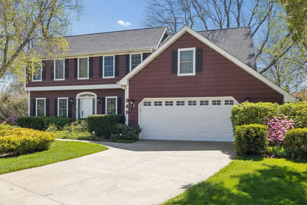 $844,000 | 946 Montgomery Court, Naperville, IL 60540