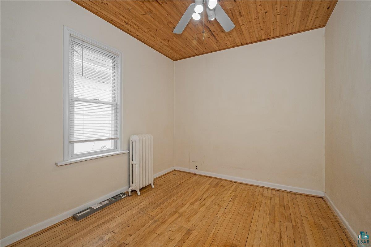 302 East 7th Street Superior, WI 54880 - Photo 11 of 22