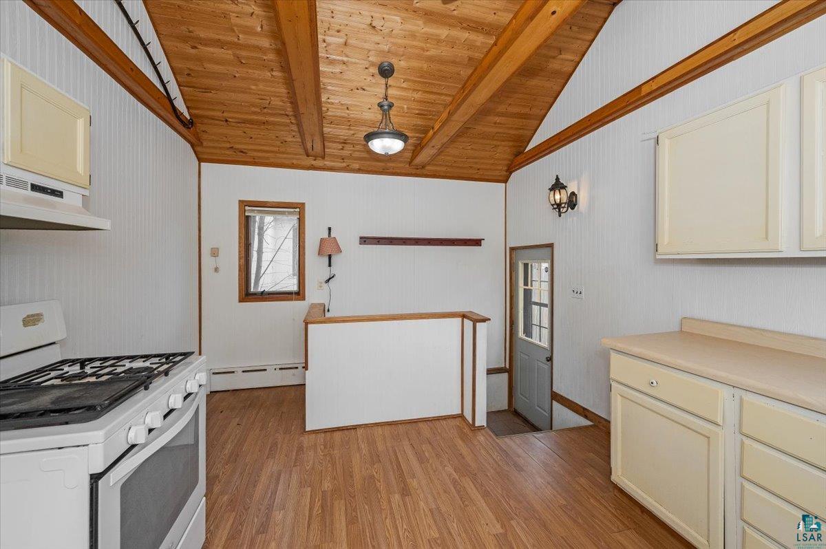 302 East 7th Street Superior, WI 54880 - Photo 7 of 22