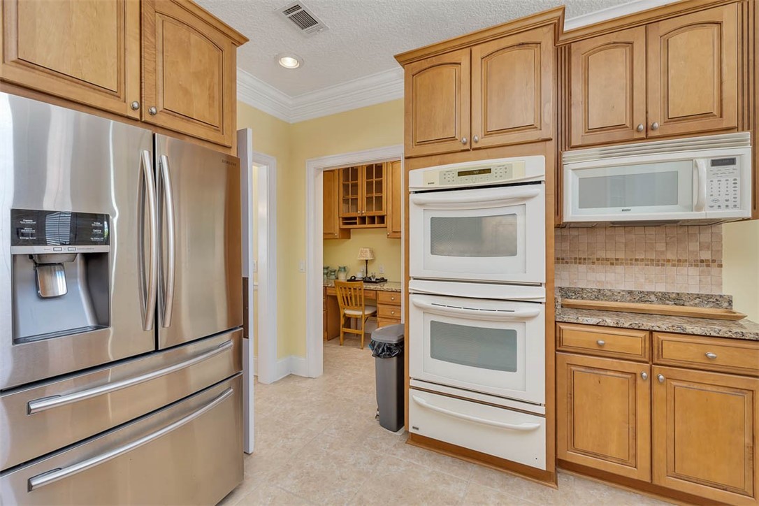 209 Sand Castle Way St. Simons Island, GA 31522 - Photo 17 of 42