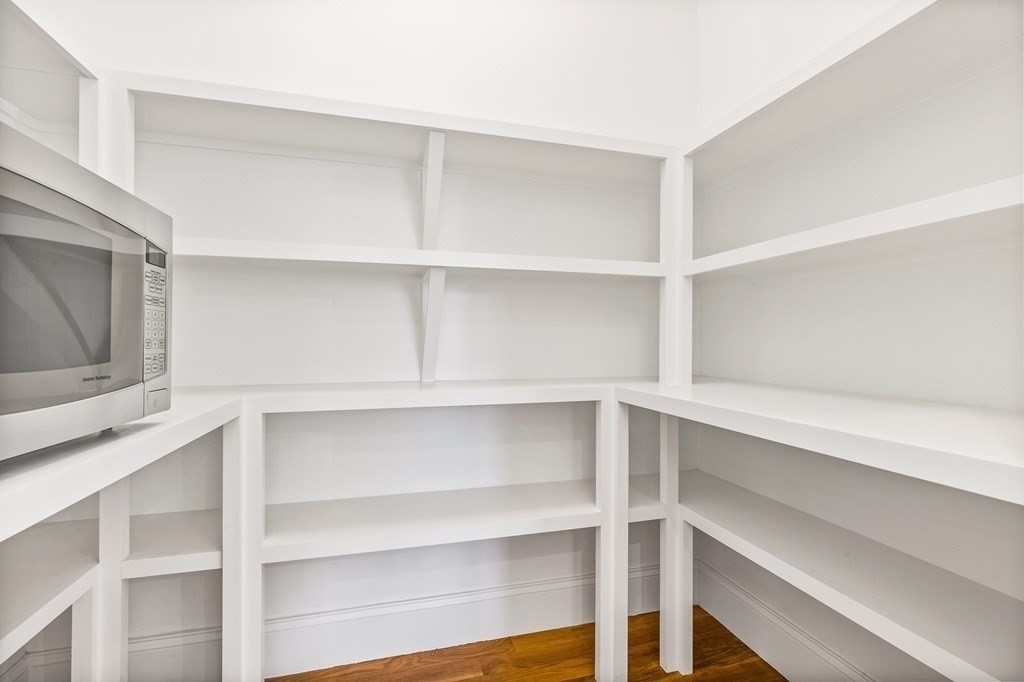 40 Foley Beach Road Hingham, MA 02043 - Photo 7 of 37