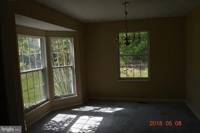 8406 Triple Crown Road Bowie, MD 20715 - Photo 4 of 10 Dining Room