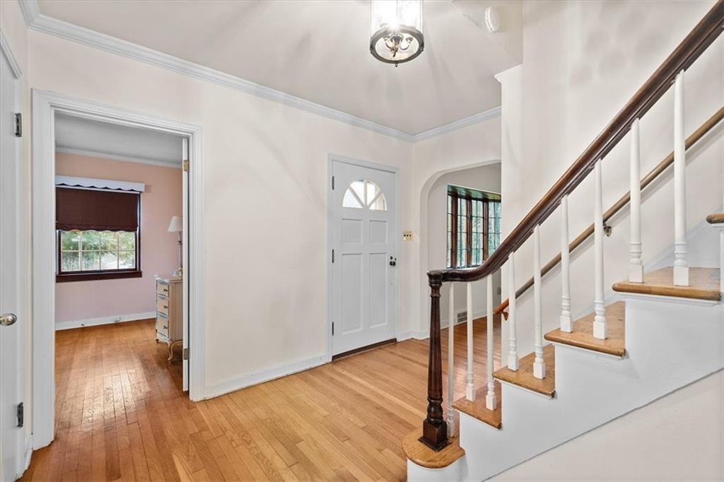 401 Woodside Road Pittsburgh, PA 15221 - Photo 3 of 25 Gallery Image 3