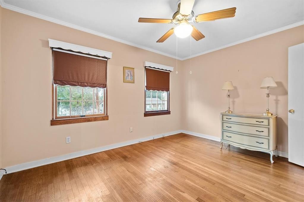 401 Woodside Road Pittsburgh, PA 15221 - Photo 6 of 25 Gallery Image 6