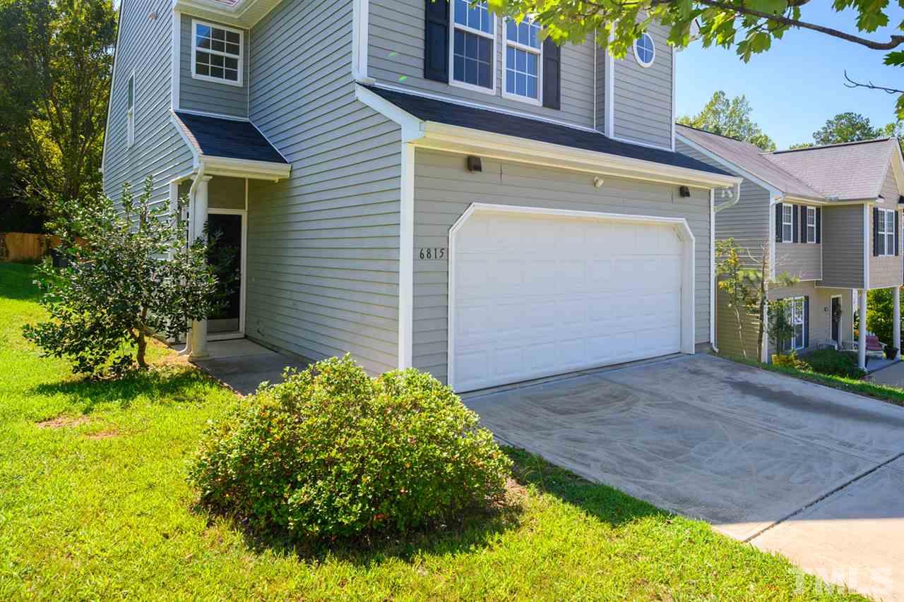 6815 Spanglers Spring Way Raleigh, NC 27610 - Photo 2 of 13