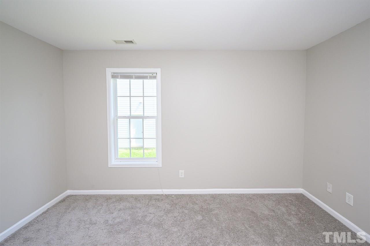 6815 Spanglers Spring Way Raleigh, NC 27610 - Photo 9 of 13