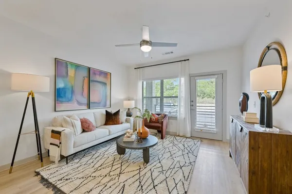 $1,875 | 1888 Brittmoore Road, Unit 1348, Houston, TX 77043