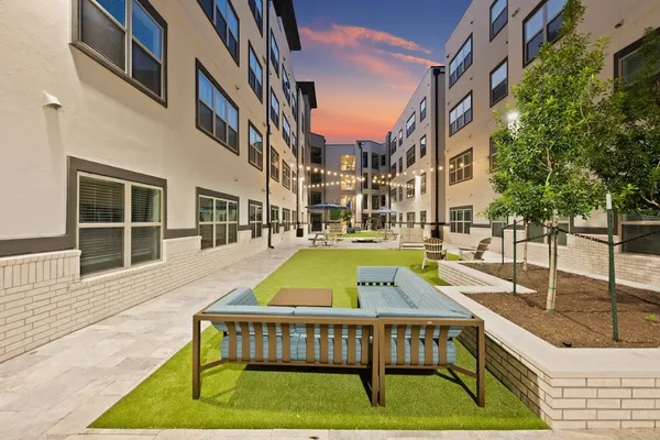 $1,875 | 1888 Brittmoore Road, Unit 1348, Houston, TX 77043