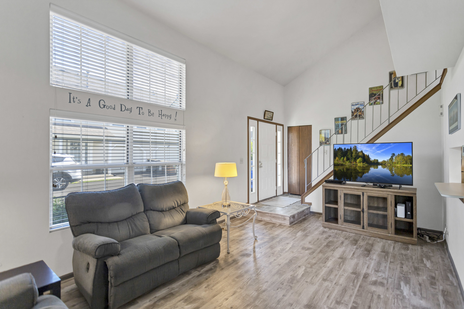 129 Hazelnut Drive Streamwood, IL 60107 - Photo 5 of 22