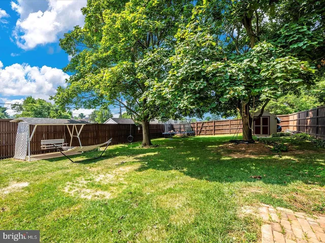 $2,250 | 413 Pangborn Boulevard, Hagerstown, MD 21740