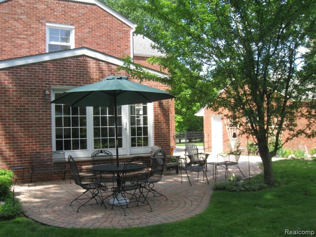 1032 Yorkshire Road Grosse Pointe, MI 48230 - Photo 19 of 21 Patio