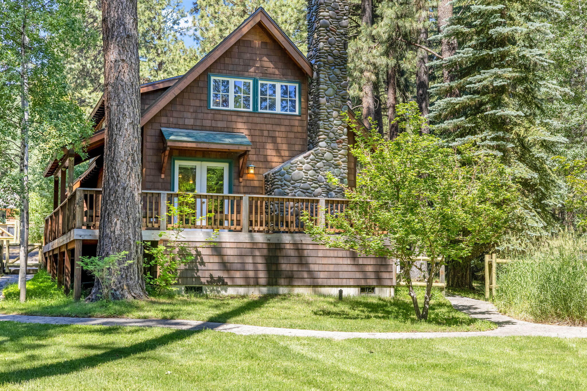25601 Southwest Suttle-Sherman Road Camp Sherman, OR 97730 - Photo 5 of 7 1-web-or-mls-01