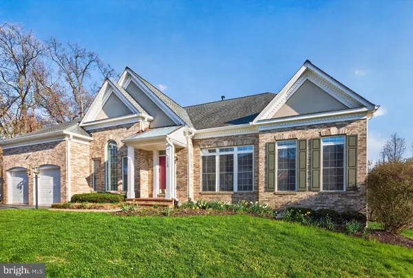 $965,000 | 715 Pumphrey Farm Drive, Millersville, MD 21108