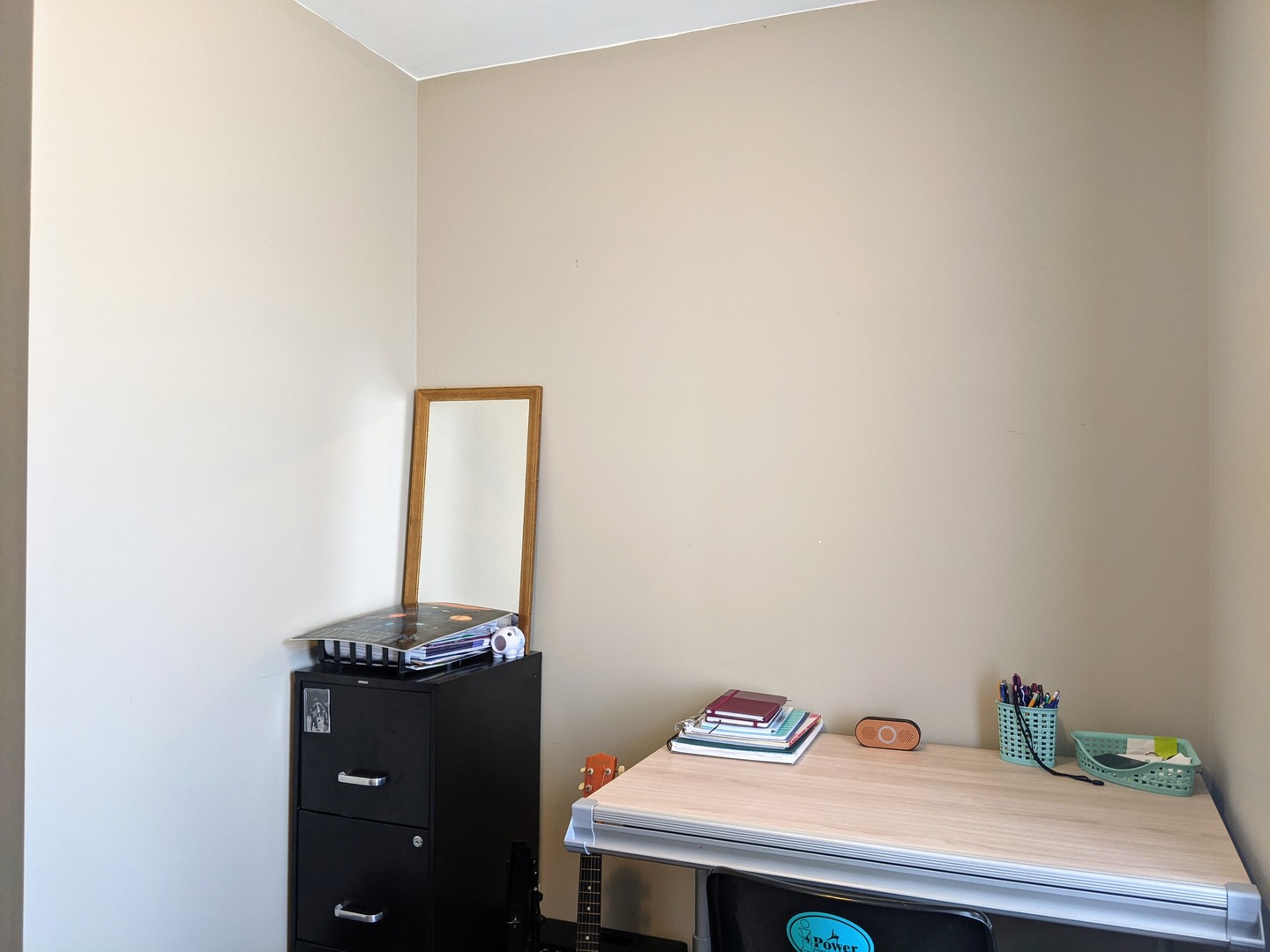 1409 Cobblefield Road Champaign, IL 61822 - Photo 57 of 73 a room with a table and a mirror