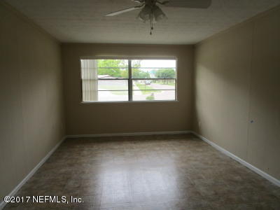 1020 Marblehead Road Jacksonville, FL 32218 - Photo 4 of 12 LIVING ROOM