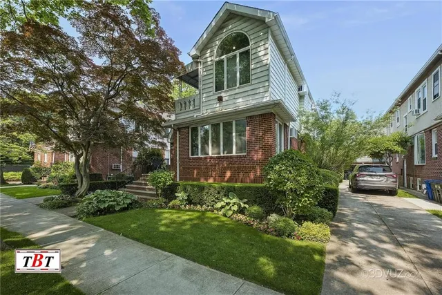 $2,600,000 | 995 East 21st Street | East Midwood