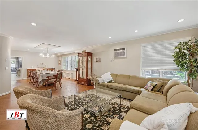 $2,600,000 | 995 East 21st Street | East Midwood