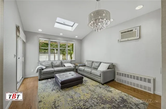 $2,600,000 | 995 East 21st Street | East Midwood