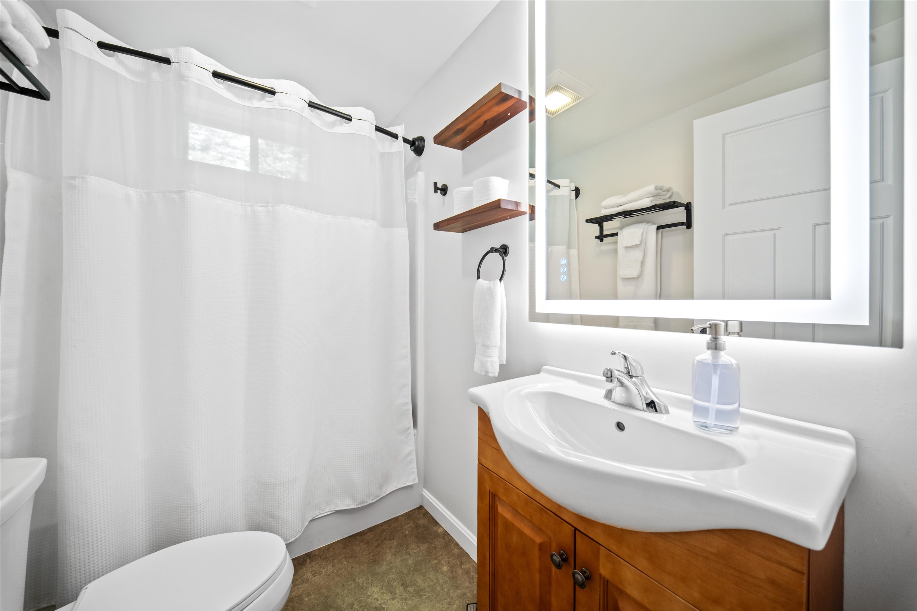 589 Laconia Road Tilton, NH 03276 - Photo 27 of 52 Gallery Image 27
