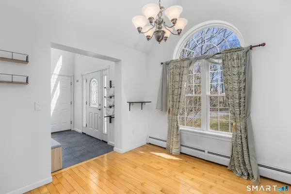 $450,000 | 499 Hartford Road, Brooklyn, CT 06234