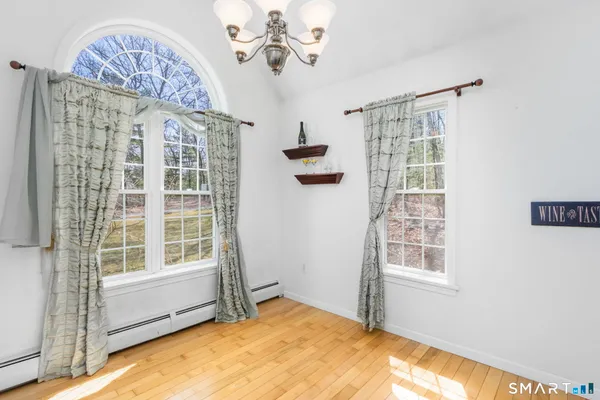 $450,000 | 499 Hartford Road, Brooklyn, CT 06234