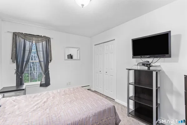 $450,000 | 499 Hartford Road, Brooklyn, CT 06234