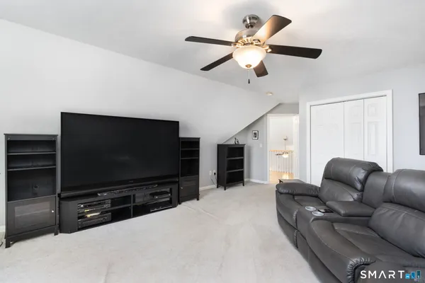 $450,000 | 499 Hartford Road, Brooklyn, CT 06234