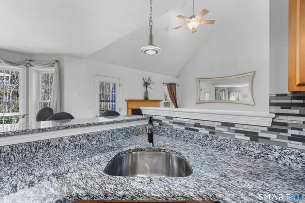 $450,000 | 499 Hartford Road, Brooklyn, CT 06234