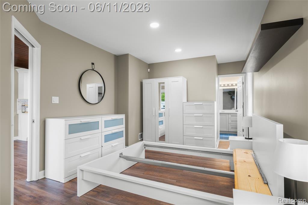 4661 Sashabaw Road Waterford, MI 48329 - Photo 22 of 37