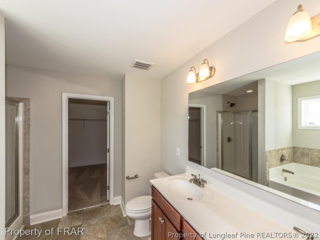 6723 Running Fox Road Hope Mills, NC 28348 - Photo 12 of 29 Gallery Image 12