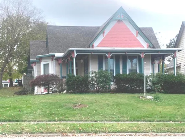 $259,500 | 123 South Jennings Street, North Vernon, IN 47265