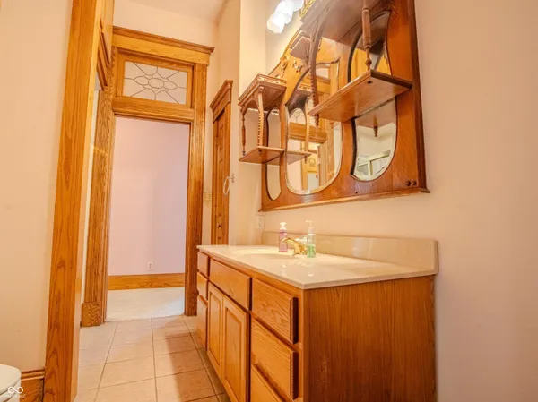 $249,000 | 123 South Jennings Street, North Vernon, IN 47265