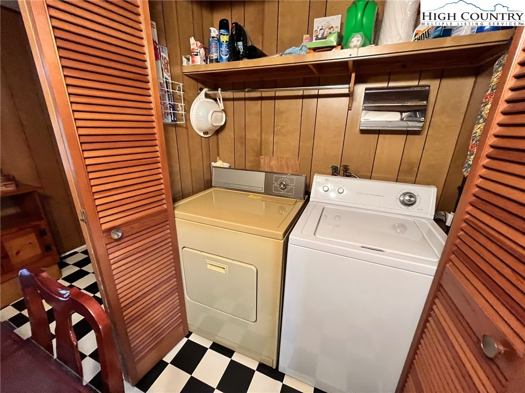 164 Smith Road Deep Gap, NC 28618 - Photo 16 of 16 a utility room with dryer and washer