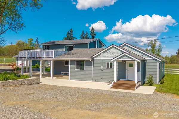 $749,950 | 39805 212th Avenue Southeast, Enumclaw, WA 98022