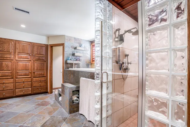 $3,950,000 | 17498 Southwest Meadowlark Road, Rose Hill, KS 67133