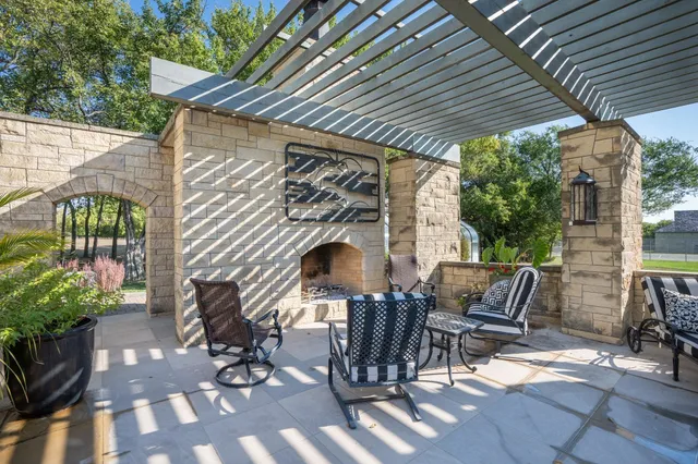 $3,950,000 | 17498 Southwest Meadowlark Road, Rose Hill, KS 67133