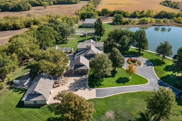 $3,950,000 | 17498 Southwest Meadowlark Road, Rose Hill, KS 67133