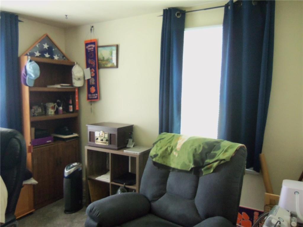 230 South Duffy Road Butler, PA 16001 - Photo 14 of 19 Gallery Image 14