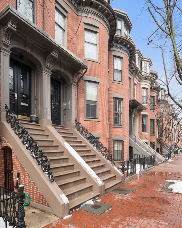 103 Appleton Street, Unit 4 Boston, MA 02116 - Photo 28 of 29 front view of a building