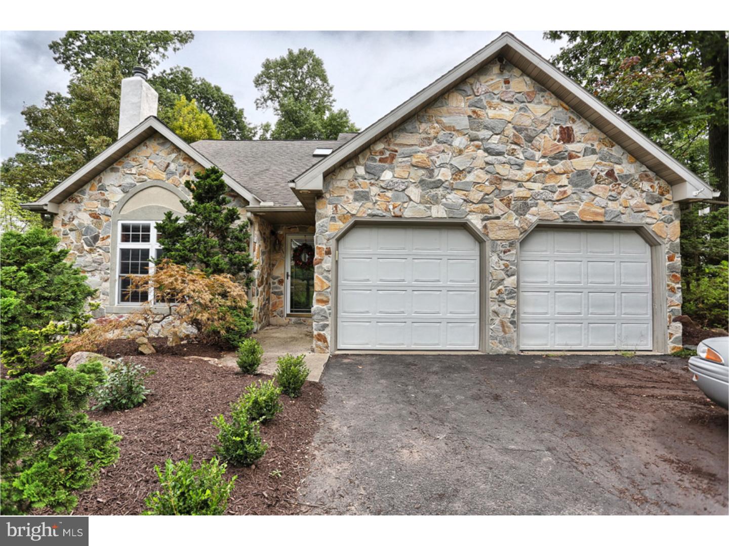 21 Joseph's Way Shillington, PA 19607 - Photo 1 of 25 Gallery Image 1