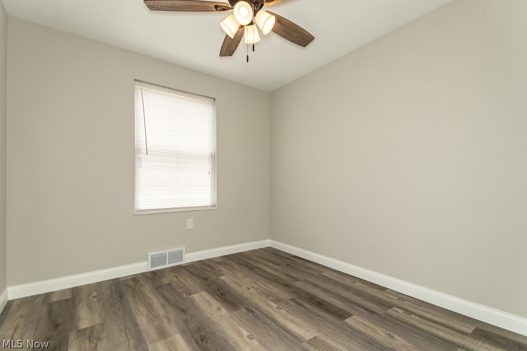 1565 Douglas Road Wickliffe, OH 44092 - Photo 40 of 48