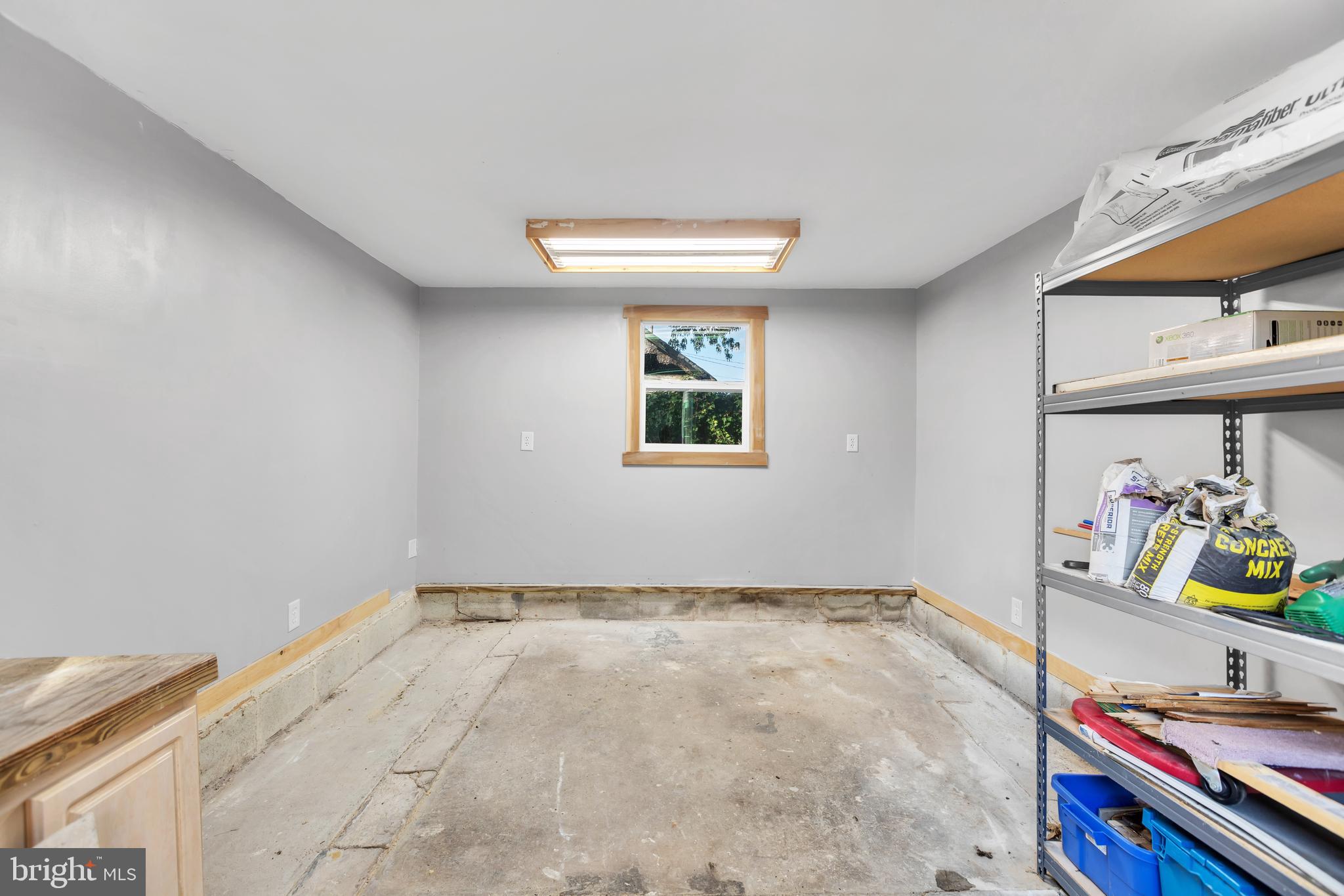 207 Brookfield Road Pasadena, MD 21122 - Photo 43 of 45 Inside shed