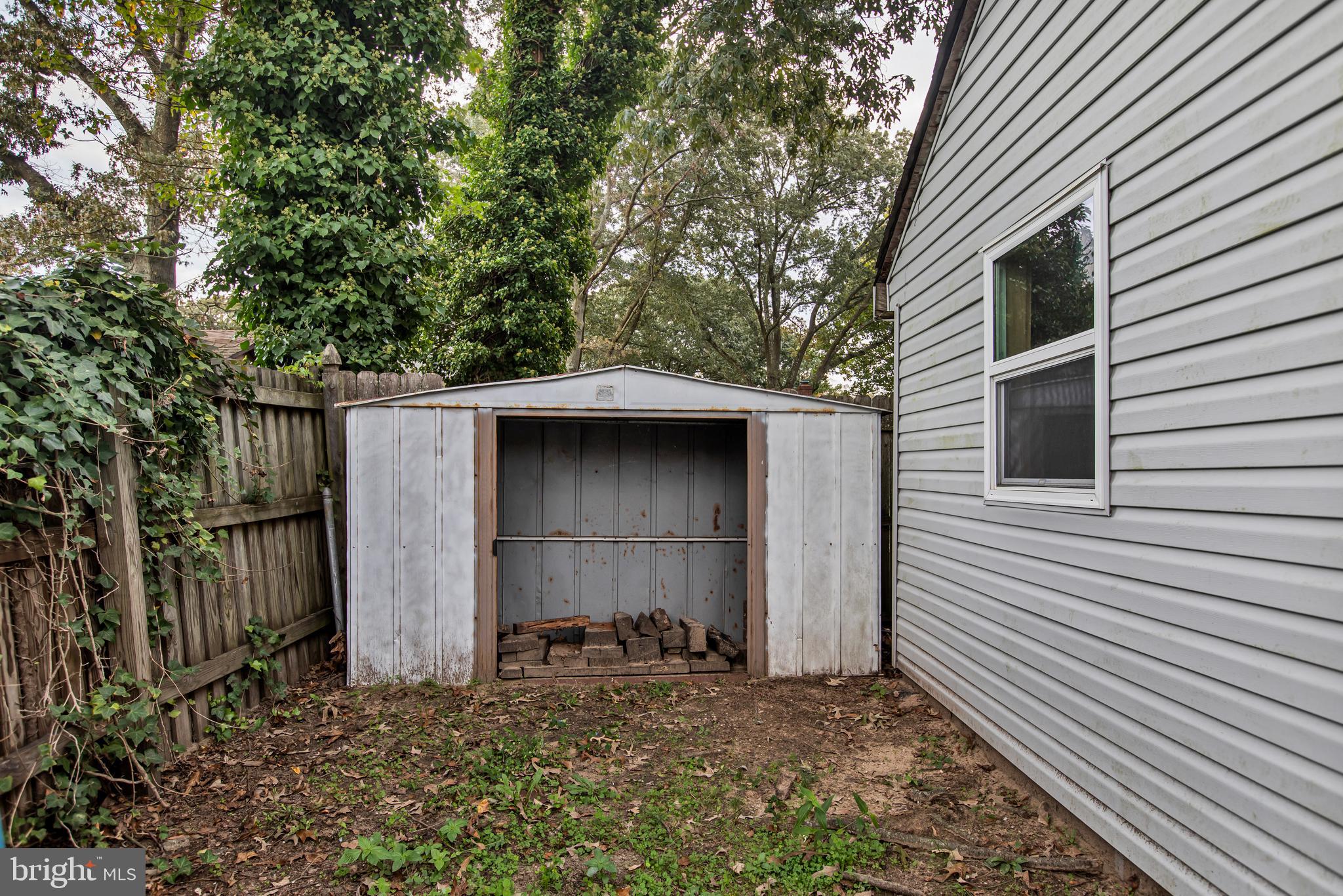 207 Brookfield Road Pasadena, MD 21122 - Photo 45 of 45 Additional shed