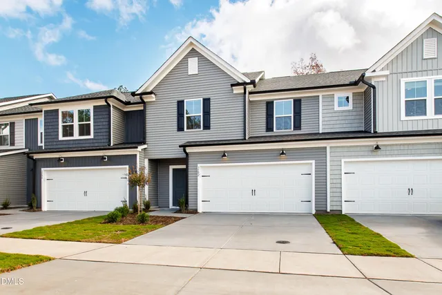 $2,050 | 3502 Pelican Lane, Durham, NC 27703