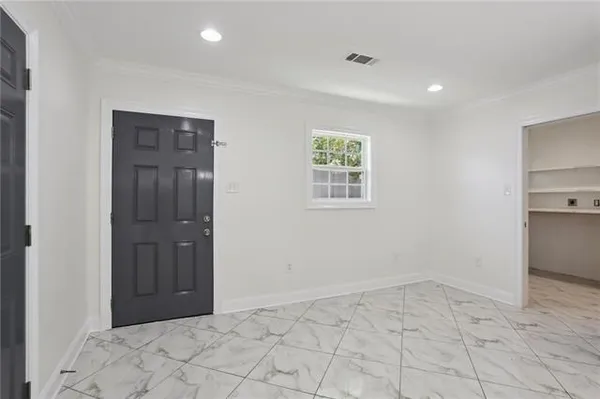 $350,000 | 8021 Versailles Street, Metairie, LA 70003